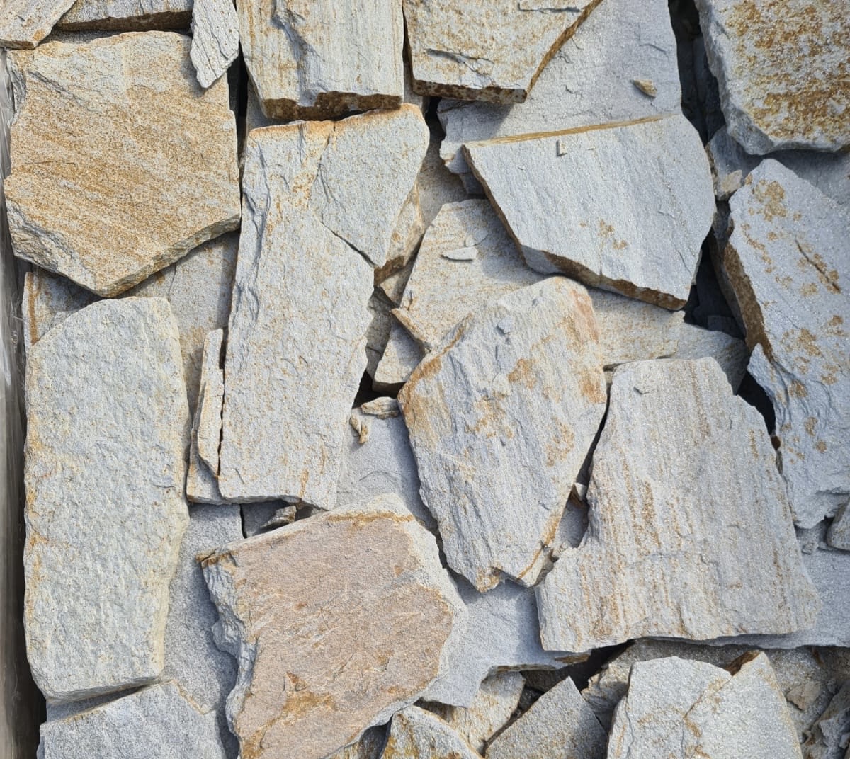 8e91f904-24cf-4deb-bf5a-f09211e09b7e