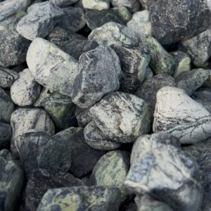Green pebbles 1-2 cm (1 kg)
