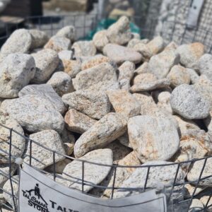 Piatră Granite chips 6-10 cm (1 kg)