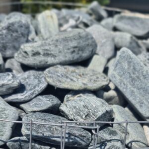 Green pebbles 6-10 cm (1 kg)